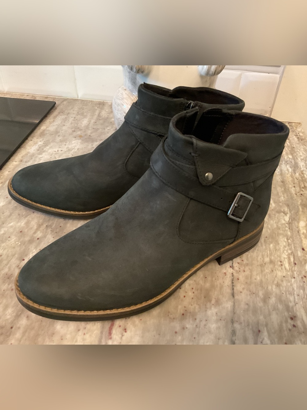 NWT Clark’s Camzin Dime leather boots